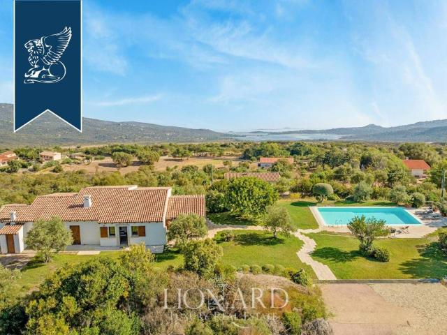 Villa Indipendente in vendita a San Pantaleo, Sardigna/Sardegna