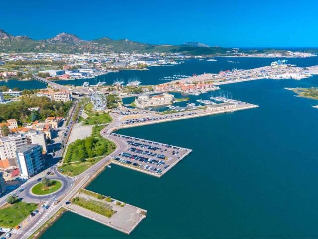 Villa Indipendente in vendita a San Pantaleo, Sardigna/Sardegna