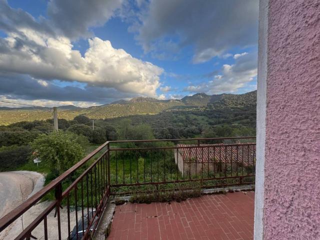 Villa Indipendente in vendita a San Pantaleo, Sardigna/Sardegna