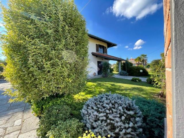 Villa Indipendente in vendita a Piemonte, Novara