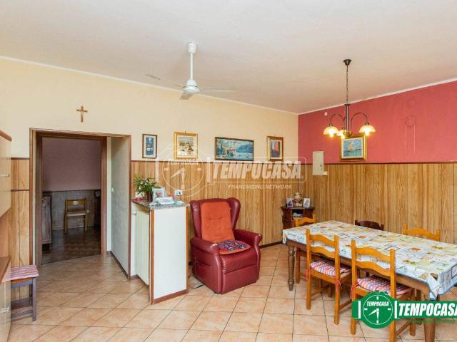 Villa Indipendente in vendita a San Gaudenzio, Piemonte