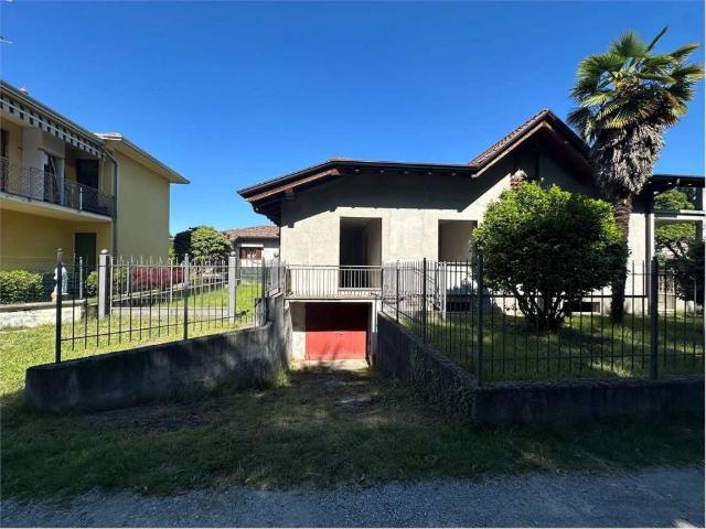 Villa Indipendente in vendita a Piemonte, Novara
