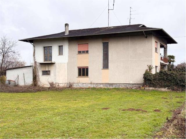 Villa Indipendente in vendita a Piemonte, Novara