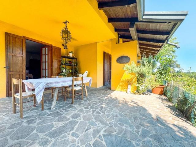 Villa Indipendente in vendita a Canton della Lanca, Piemonte