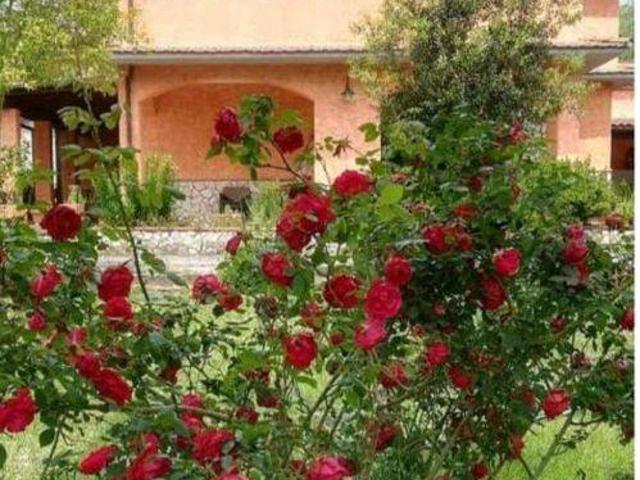 Villa Indipendente in vendita a Roma Capitale, Lazio