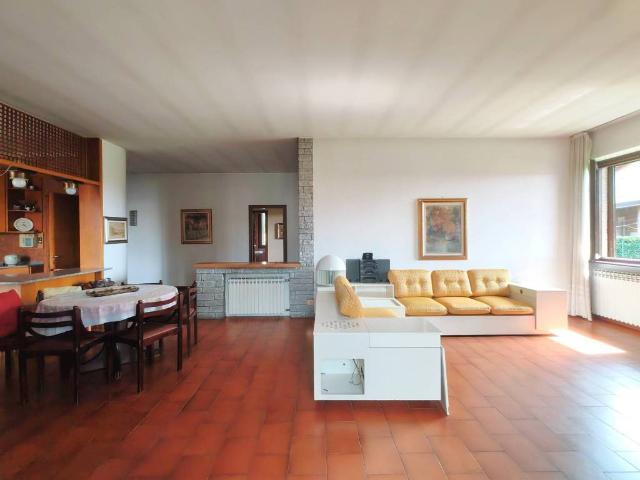 Villa Indipendente in vendita a Casletto, Olgiate Comasco
