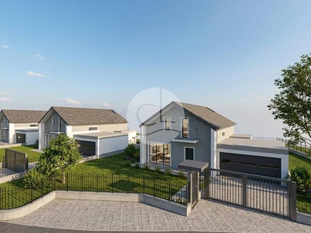 Villa Indipendente in vendita a Monte Arese, Faloppio