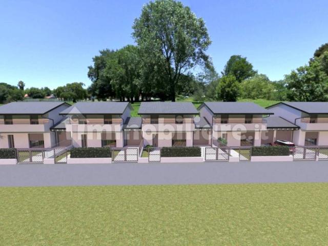 Villa Indipendente in vendita a Cascina del Pè, Faloppio