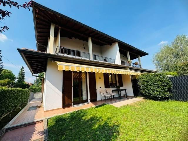 Villa Indipendente in vendita a Cascina del Pè, Faloppio