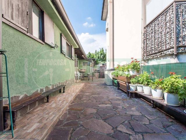 Villa Indipendente in vendita a Buon Gesù, Olgiate Olona