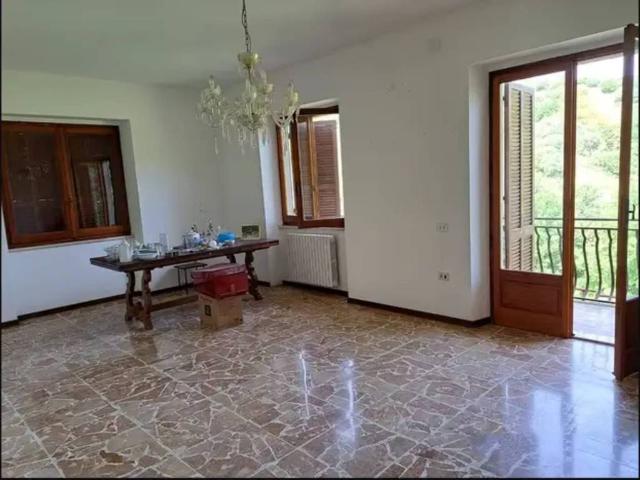 Villa Indipendente in vendita a Olzai, Sardigna/Sardegna