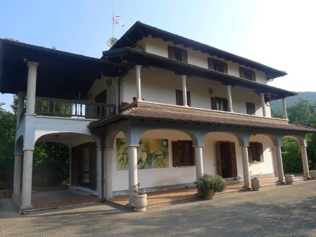 Villa Indipendente in vendita a Piemonte, Verbano-cusio-ossola