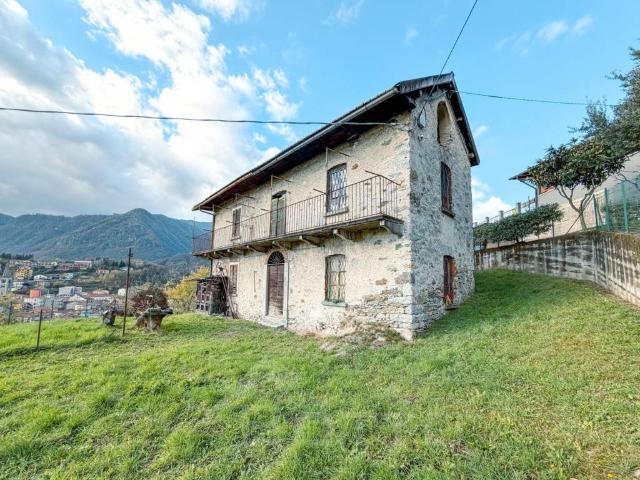 Villa Indipendente in vendita a Piemonte, Verbano-cusio-ossola