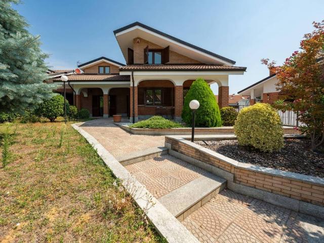 Villa Indipendente in vendita a Piemonte, Torino