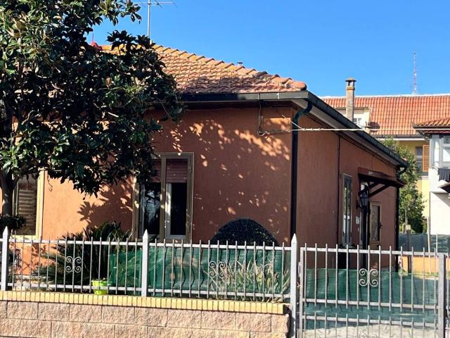 Villa Indipendente in vendita a Orbetello, Toscana