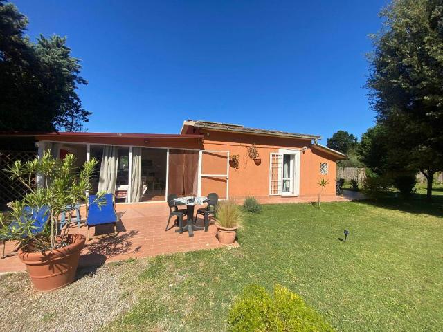 Villa Indipendente in vendita a Quattro Strade, Orbetello