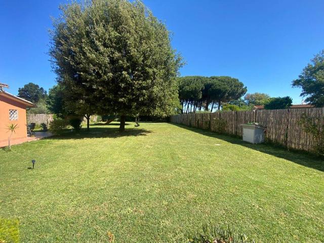 Villa Indipendente in vendita a Quattro Strade, Orbetello
