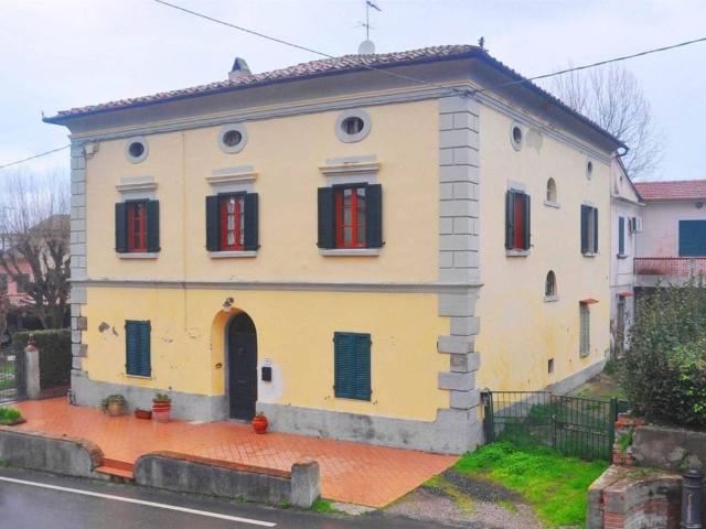 Villa Indipendente in vendita a Orciano Pisano, Toscana