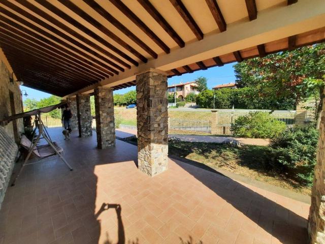 Villa Indipendente in vendita a Orciano Pisano, Toscana