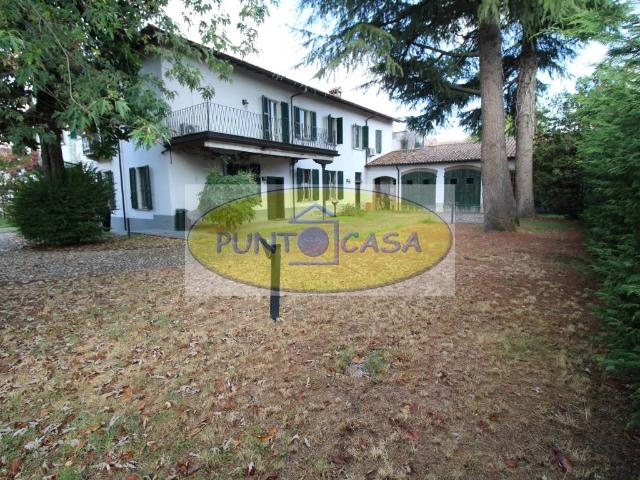 Villa Indipendente in vendita a Orio Litta, Lodi