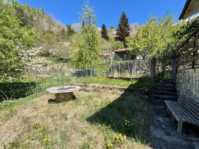 Villa Indipendente in vendita a Piemonte, Cuneo