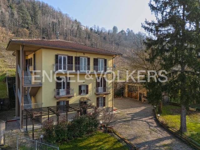 Villa Indipendente in vendita a San Quirico, Orsara Bormida