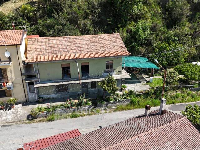 Villa Indipendente in vendita a Calabria, Cosenza