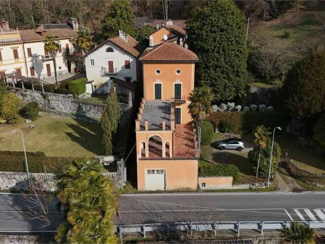 Villa Indipendente in vendita a Piemonte, Novara