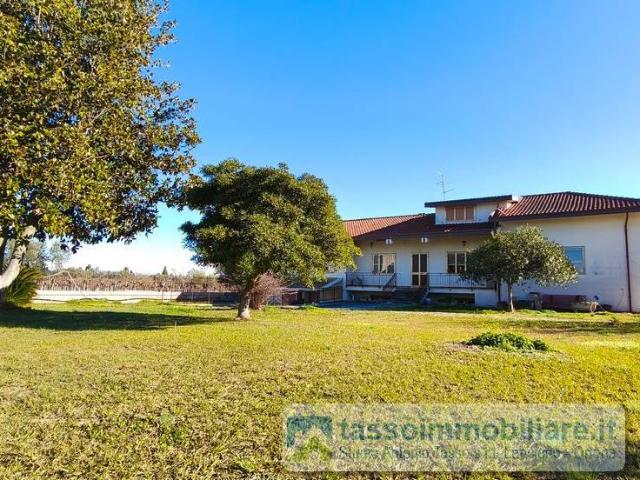 Villa Indipendente in vendita a Cucullo, Ortona