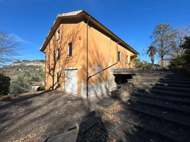 Villa Indipendente in vendita a Orvieto, Umbria