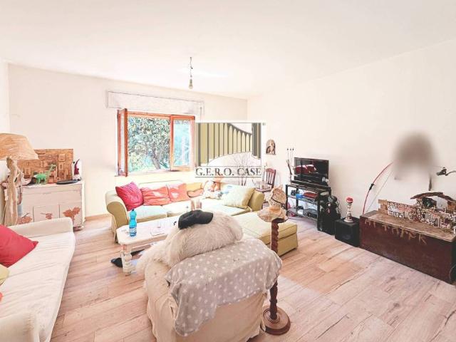 Villa Indipendente in vendita a Orvieto, Umbria