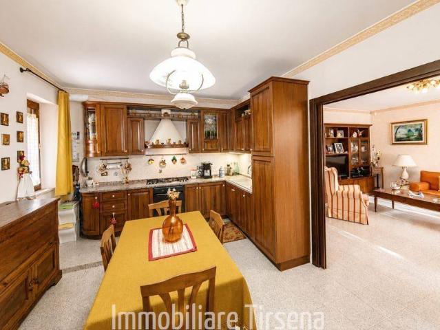 Villa Indipendente in vendita a Sferracavallo, Orvieto