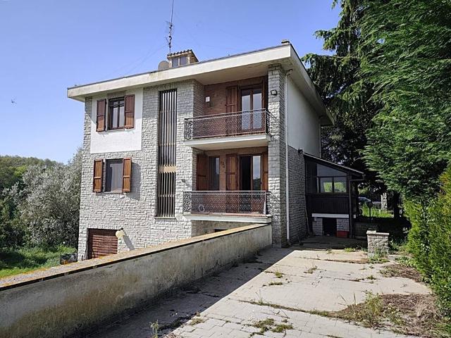 Villa Indipendente in vendita a Villanova, Orvieto