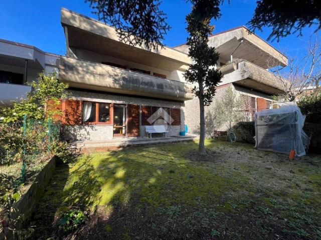 Villa Indipendente in vendita a Orvieto, Umbria