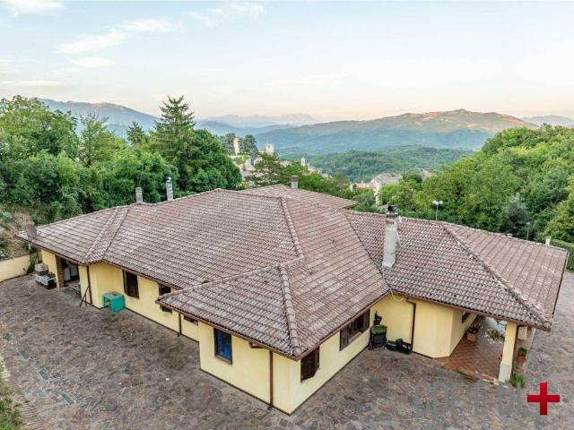 Villa Indipendente in vendita a Orvinio, Lazio