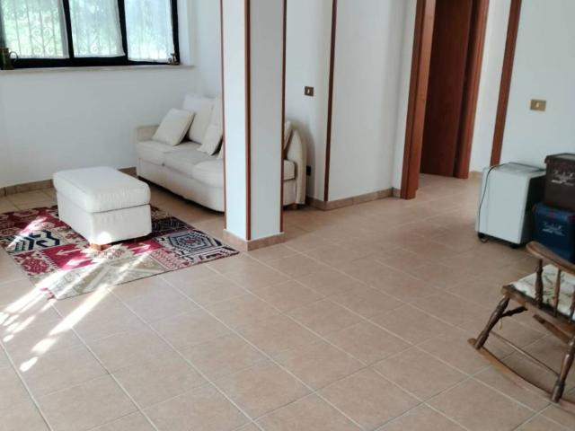 Villa Indipendente in vendita a Orvinio, Rieti