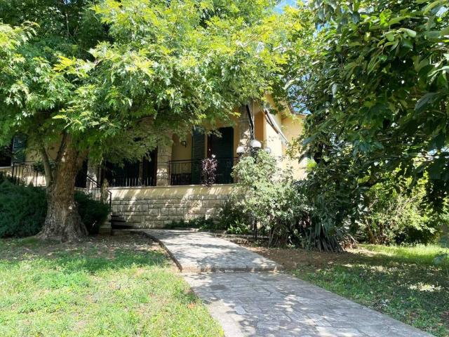 Villa Indipendente in vendita a Orzinuovi, Brescia