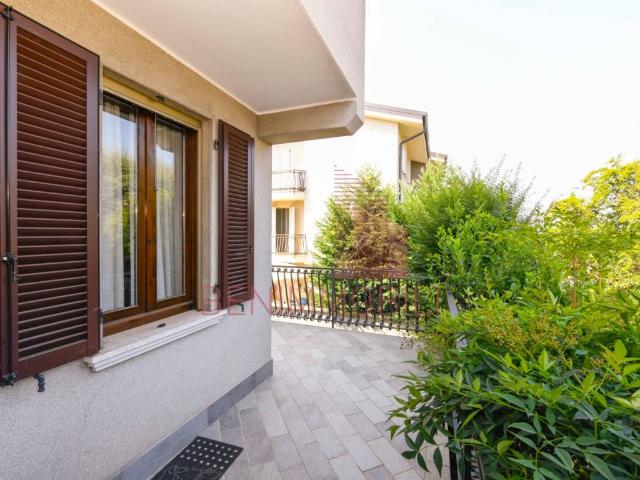 Villa Indipendente in vendita a Orzinuovi, Brescia