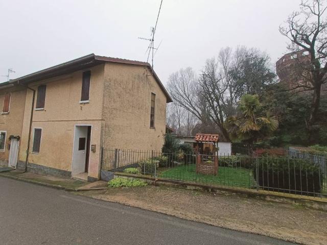 Villa Indipendente in vendita a Unione dei Comuni Bassa Bresciana Occidentale, Orzinuovi