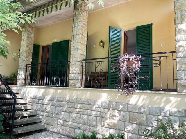 Villa Indipendente in vendita a Unione dei Comuni Bassa Bresciana Occidentale, Orzinuovi