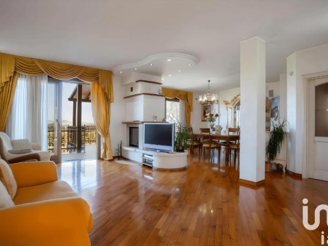 Villa Indipendente in vendita a Marche, Ancona