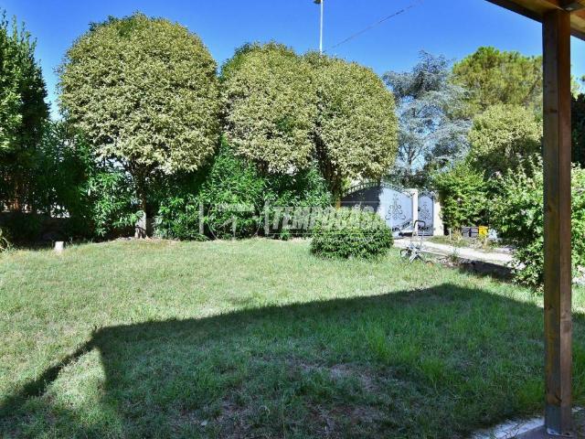 Villa Indipendente in vendita a San Sabino, Osimo