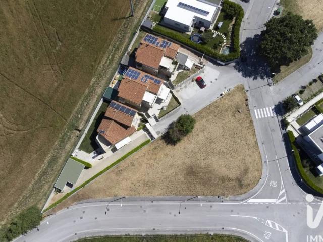Villa Indipendente in vendita a San Biagio, Marche