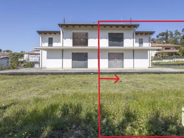 Villa Indipendente in vendita a San Sabino, Marche