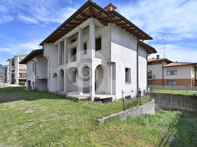 Villa Indipendente in vendita a Osoppo / Osôf, Udine / Udin / Videm