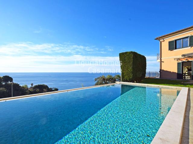 Villa Indipendente in vendita a Ospedaletti, Liguria