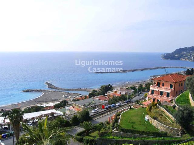 Villa Indipendente in vendita a Ospedaletti, Liguria