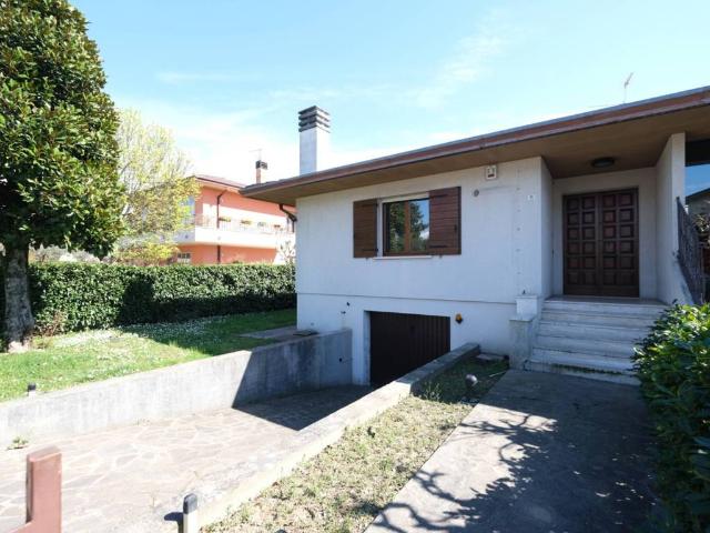 Villa Indipendente in vendita a Tresto, Ospedaletto Euganeo