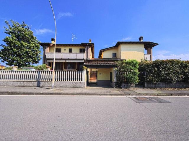 Villa Indipendente in vendita a Ospedaletto Lodigiano, Lombardia
