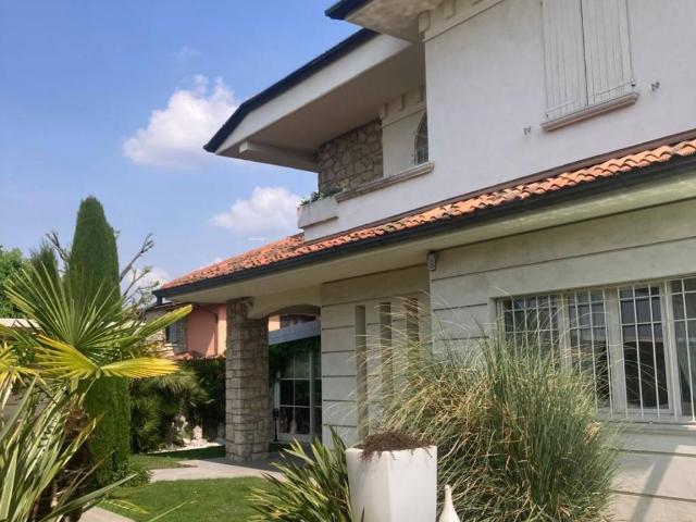 Villa Indipendente in vendita a Ospitaletto, Lombardia